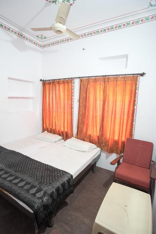 Devi Vilas Guest House Udajpur Zewnętrze zdjęcie