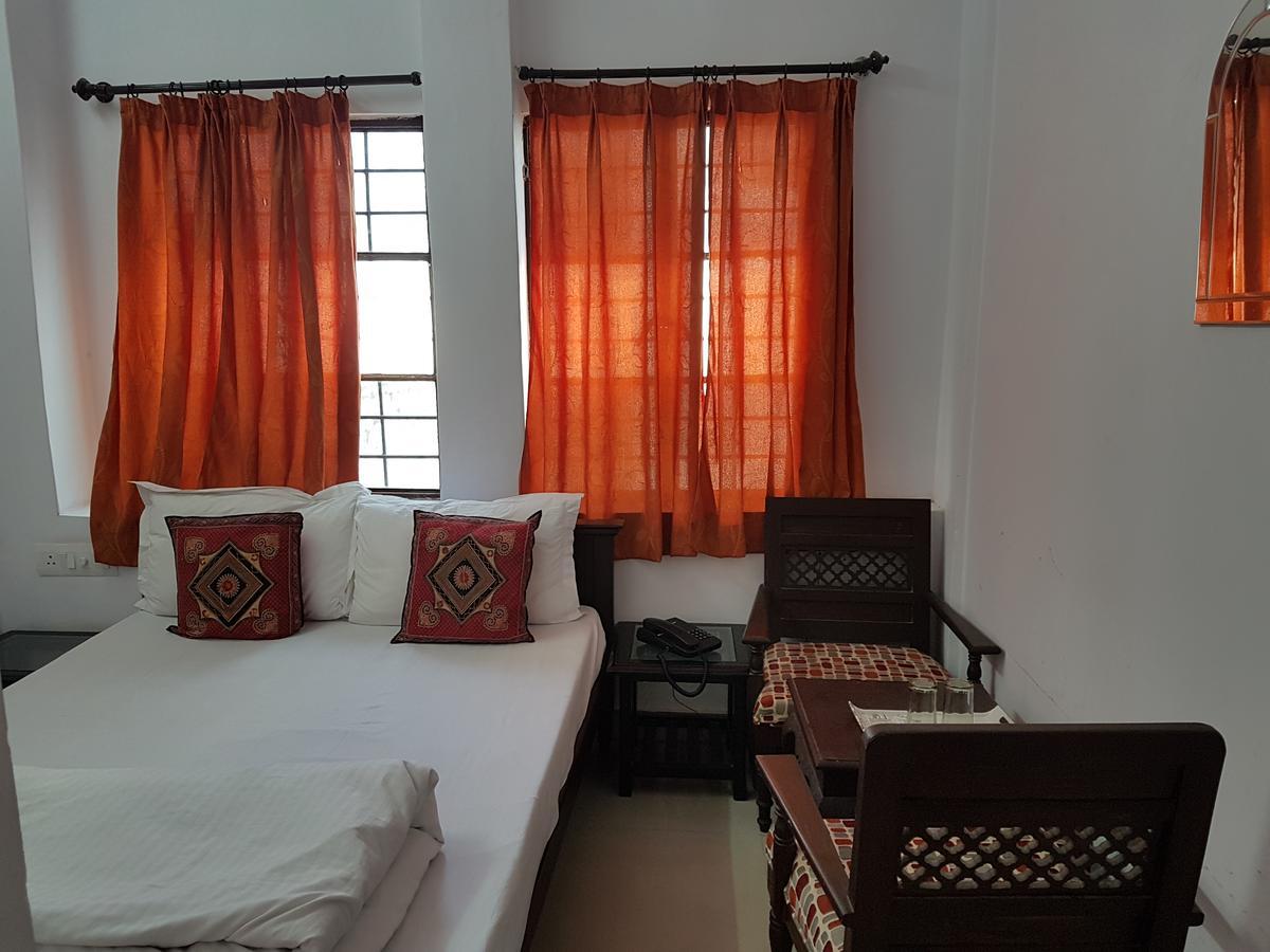 Devi Vilas Guest House Udajpur Zewnętrze zdjęcie